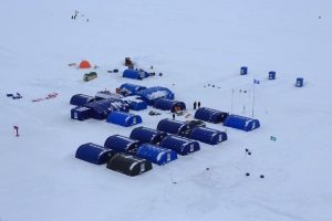 camp polaire Barneo - marathon du Pôle Nord